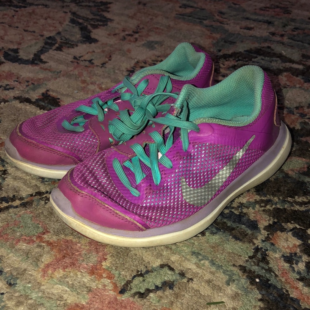 Nike shoes